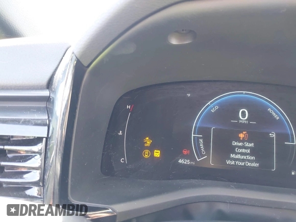 2025 Toyota Camry LE z VIN 4T1DAACK8SU570482, wystawiony jako IAAI lot #42152727 z przebiegiem 4 625 mil mil oraz . Historia ofert i sprzedaży dostępna na DreamBid. Obrazek 15.