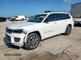 2022 Jeep Grand Cherokee Overland z VIN 1C4RJKDG3N8516594, wystawiony jako Copart lot #56895385 z przebiegiem 61 315 mil mil oraz Szkoda całkowita • Salvage title. Historia ofert i sprzedaży dostępna na DreamBid. Obrazek 1.