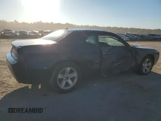 2012 Dodge Challenger SXT Plus z VIN 2C3CDYAG0CH130490, wystawiony jako Copart lot #52148615 z przebiegiem Nie podano mil oraz Nie do naprawy • Non repairable. Historia ofert i sprzedaży dostępna na DreamBid. Obrazek 3.
