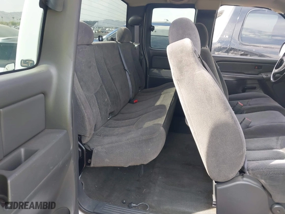 2006 Chevrolet Silverado 1500 LT1 with VIN 1GCEC19Z66E179161, listed as a IAAI auction lot 41886283 with 228,308 mi miles. Bid and sale history available at carsss.com. Image 8.
