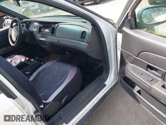 2007 Ford Police Interceptor with VIN 2FAHP71W47X157557, listed as a IAAI auction lot 42130542 with Not provided miles and . Bid and sale history available at DreamBid. Image 5.