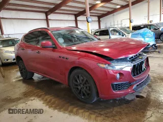 2020 Maserati Levante S with VIN ZN661YUL8LX343823, listed as a Copart auction lot 44697995 with 35,204 mi miles and Salvage title. Bid and sale history available at DreamBid. Image 4.