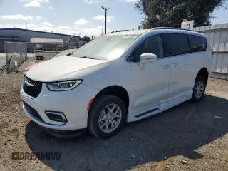 2021 Chrysler Pacifica Touring L с VIN 2C4RC1BG7MR605241, выставлен на аукционе Copart как лот 62606045 с пробегом 14 754 миль миль и Списание • Salvage title. История ставок и продаж доступна на DreamBid. Изображение 1.