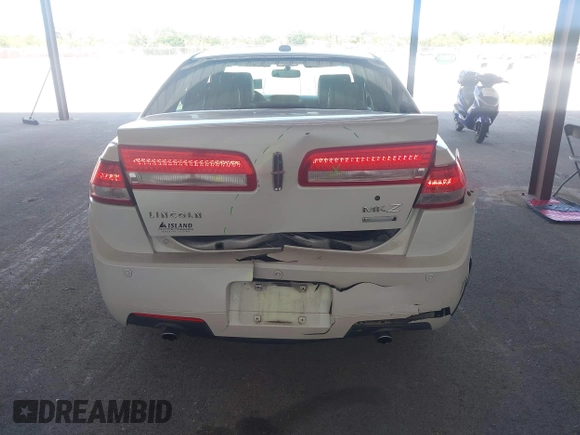 2012 Lincoln MKZ Hybrid with VIN 3LNDL2L3XCR832388, listed as a IAAI auction lot 42065660 with 196,940 mi miles and . Bid and sale history available at DreamBid. Image 6.
