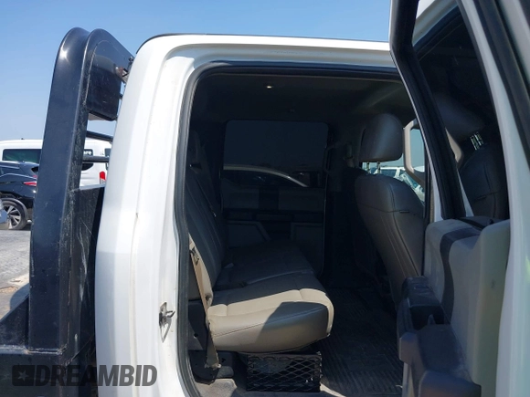 2017 Ford F-250 Lariat with VIN 1FT7W2BT2HEE85692, listed as a IAAI auction lot 42325993 with 211,296 mi miles and . Bid and sale history available at DreamBid. Image 8.