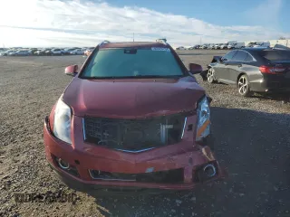 2013 Cadillac SRX Performance Collection with VIN 3GYFNDE30DS552404, listed as a Copart auction lot 82420234 with 77,165 mi miles and Salvage Title. Bid and sale history available at carsss.com. Image 5.