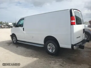 2022 GMC Savana Cargo Van with VIN 1GTW7AF76N1264390, listed as a Copart auction lot 45248285 with 23,315 mi miles and Salvage Title. Bid and sale history available at carsss.com. Image 2.