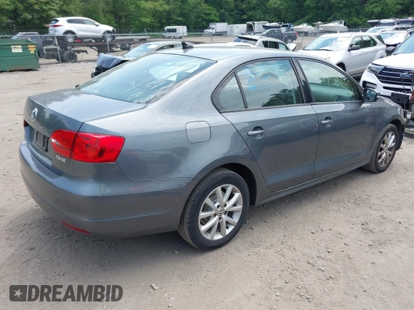 2012 Volkswagen Jetta SE с VIN 3VWDP7AJXCM074182, выставлен на аукционе IAAI как лот 42452135 с пробегом 168 974 миль миль и . История ставок и продаж доступна на DreamBid. Изображение 4.