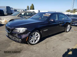2011 BMW 7 Series 750Li with VIN WBAKB8C52BCY66628, listed as a Copart auction lot 77191054 with 39,503 mi miles and Salvage Title. Bid and sale history available at carsss.com. Image 1.