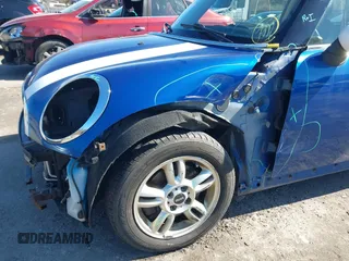 2012 MINI Hardtop with VIN WMWSU3C52CT542030, listed as a IAAI auction lot 41984428 with 123,953 mi miles and . Bid and sale history available at DreamBid. Image 6.