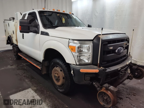 2016 Ford F-250 XLT with VIN 1FT7X2B68GEB80784, listed as a IAAI auction lot 42641963 with 277,458 mi miles and . Bid and sale history available at DreamBid. Image 32.