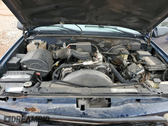 1999 GMC Yukon with VIN 1GKEC13R1XJ812283, listed as a Copart auction lot 42503585 with 226,168 mi miles and Salvage Title. Bid and sale history available at carsss.com. Image 14.