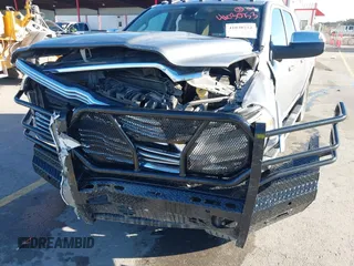2019 Ram 2500 Laramie with VIN 3C6UR5NL5KG701954, listed as a IAAI auction lot 41030753 with 183,756 mi miles. Bid and sale history available at carsss.com. Image 6.