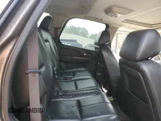 2013 Chevrolet Tahoe LT z VIN 1GNSKBE03DR181613, wystawiony jako Copart lot #49804675 z przebiegiem 227 939 mil mil oraz Szkoda całkowita • Salvage title. Historia ofert i sprzedaży dostępna na DreamBid. Obrazek 11.
