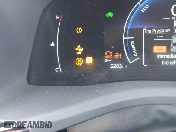 2025 Toyota Camry LE with VIN 4T1DAACK3SU529581, listed as a IAAI auction lot 41376433 with 5,283 mi miles and . Bid and sale history available at DreamBid. Image 15.