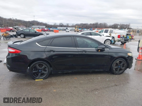 2013 Ford Fusion SE with VIN 3FA6P0HR0DR149724, listed as a IAAI auction lot 41475766 with 132,867 mi miles. Bid and sale history available at carsss.com. Image 14.