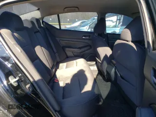 2019 Nissan Altima 2.5 S with VIN 1N4BL4BV5KC173519, listed as a Copart auction lot 45940005 with 86,872 mi miles and Salvage Title. Bid and sale history available at carsss.com. Image 10.