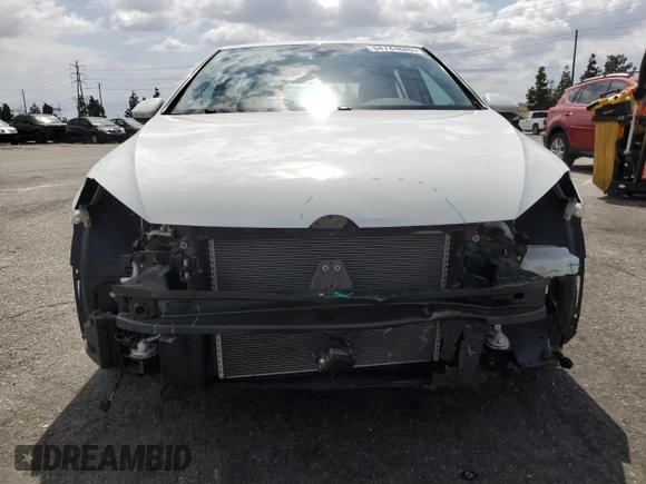 2019 Volkswagen Golf SEL Premium z VIN WVWPR7AU6KW913862, wystawiony jako Copart lot #54744685 z przebiegiem 21 610 mil mil oraz Szkoda całkowita • Salvage title. Historia ofert i sprzedaży dostępna na DreamBid. Obrazek 5.