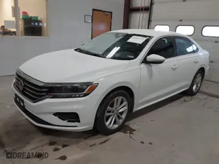 2020 Volkswagen Passat 2.0T SE with VIN 1VWSA7A35LC021689, listed as a IAAI auction lot 41865717 with 72,730 mi miles. Bid and sale history available at carsss.com. Image 2.