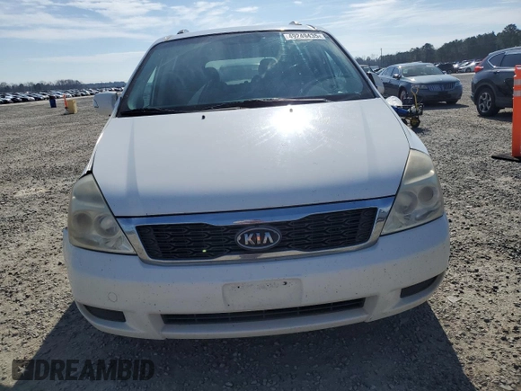 2011 Kia Sedona LX with VIN KNDMG4C75B6369885, listed as a Copart auction lot 49249435 with 225,057 mi miles and Salvage Title. Bid and sale history available at carsss.com. Image 5.