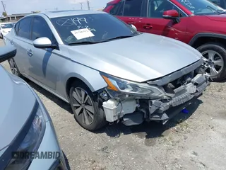 2019 Nissan Altima SL with VIN 1N4BL4EV3KC230490, listed as a IAAI auction lot 41786522 with 113,320 mi miles and . Bid and sale history available at DreamBid. Image 1.