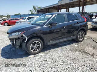 2020 Mitsubishi Eclipse Cross ES z VIN JA4AS3AA9LZ022743, wystawiony jako Copart lot #52972425 z przebiegiem 106 304 mil mil oraz Nie do naprawy • Non repairable. Historia ofert i sprzedaży dostępna na DreamBid. Obrazek 1.