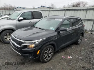 2021 Kia Seltos EX with VIN KNDERCAA1M7142522, listed as a Copart auction lot 50366095 with 36,546 mi miles and Salvage Title. Bid and sale history available at carsss.com. Image 1.