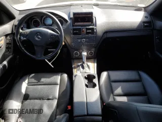 2009 Mercedes-Benz C 350 Sport с VIN WDDGF56X59F279833, выставлен на аукционе Copart как лот 52165865 с пробегом 169 967 миль миль и Чистый • Clean title. История ставок и продаж доступна на DreamBid. Изображение 8.