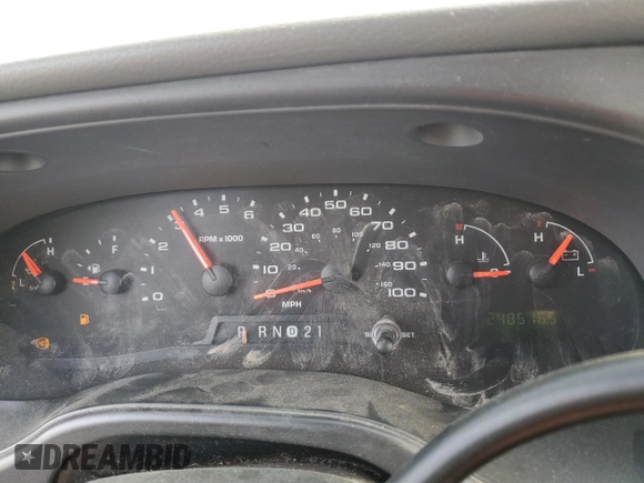 2004 Ford Econoline Passenger XL with VIN 1FMRE11W54HB15178, listed as a Copart auction lot 83088104 with 248,516 mi miles and Salvage Title. Bid and sale history available at DreamBid. Image 9.