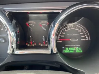 2007 Ford Mustang GT Deluxe z VIN 1ZVFT82H075200647, wystawiony jako Copart lot #58298455 z przebiegiem 73 813 mil mil oraz Czysty tytuł • Clean title. Historia ofert i sprzedaży dostępna na DreamBid. Obrazek 8.