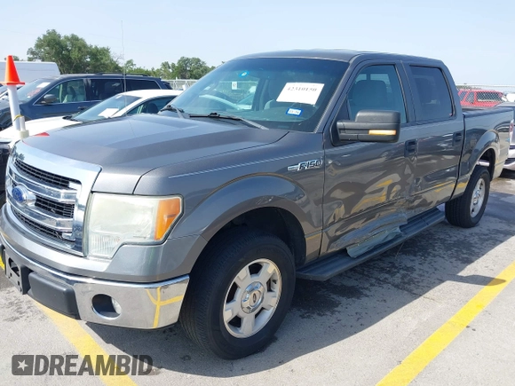 2014 Ford F-150 XL with VIN 1FTEW1CM9EFA19241, listed as a IAAI auction lot 42310150 with 139,041 mi miles and . Bid and sale history available at DreamBid. Image 18.
