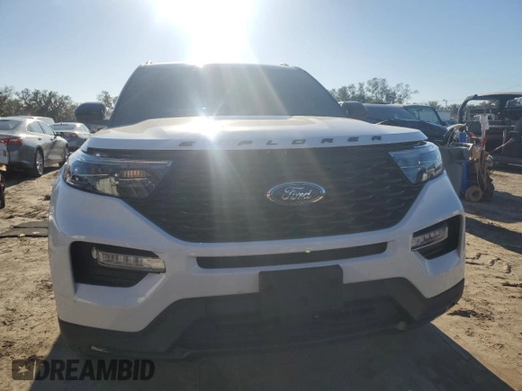2023 Ford Explorer ST-Line with VIN 1FMSK7KH9PGB52354, listed as a Copart auction lot 84932644 with 14,308 mi miles and Salvage Title. Bid and sale history available at carsss.com. Image 5.