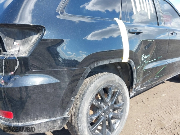 2018 Jeep Grand Cherokee Laredo E with VIN 1C4RJFAG8JC453706, listed as a IAAI auction lot 41688655 with 116,965 mi miles. Bid and sale history available at carsss.com. Image 6.