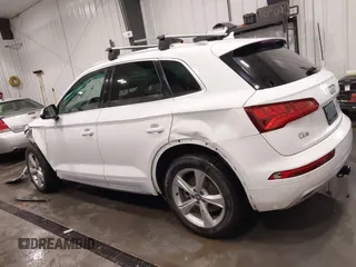 2020 Audi Q5 Premium Plus with VIN WA1BNAFYXL2055300, listed as a IAAI auction lot 41647004 with 66,473 mi miles. Bid and sale history available at carsss.com. Image 14.