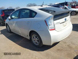 2011 Toyota Prius I with VIN JTDKN3DU9B0287236, listed as a IAAI auction lot 41607824 with 211,584 mi miles and . Bid and sale history available at DreamBid. Image 3.
