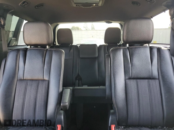 2016 Chrysler Town & Country S with VIN 2C4RC1HG7GR208222, listed as a Copart auction lot 71686304 with 150,588 mi miles and Non Repairable. Bid and sale history available at DreamBid. Image 10.