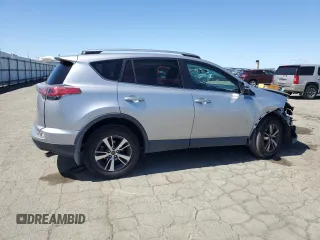 2017 Toyota RAV4 XLE with VIN 2T3WFREV0HW358286, listed as a Copart auction lot 51365425 with 39,953 mi miles and Salvage Title. Bid and sale history available at DreamBid. Image 3.