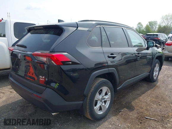 2020 Toyota RAV4 XLE with VIN 2T3P1RFV3LC121898, listed as a IAAI auction lot 42124803 with 23,374 mi miles. Bid and sale history available at carsss.com. Image 4.