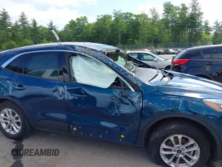 2020 Ford Escape SE with VIN 1FMCU9G68LUA19176, listed as a IAAI auction lot 42514304 with 40,646 mi miles and . Bid and sale history available at DreamBid. Image 14.