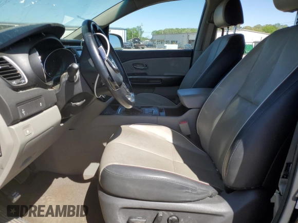 2017 Kia Sedona LX with VIN KNDMB5C16H6319926, listed as a Copart auction lot 53259925 with 107,398 mi miles and Salvage Title. Bid and sale history available at DreamBid. Image 7.