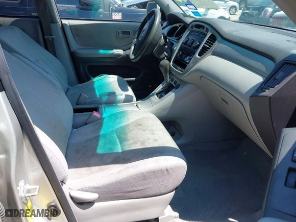 2006 Toyota Highlander Hybrid with VIN JTEEW21A060022737, listed as a IAAI auction lot 41967706 with 194,334 mi miles. Bid and sale history available at carsss.com. Image 5.