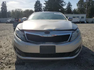 2011 Kia Optima EX z VIN KNAGN4A77B5096621, wystawiony jako Copart lot #53087945 z przebiegiem 189 899 mil mil oraz Szkoda całkowita • Salvage title. Historia ofert i sprzedaży dostępna na DreamBid. Obrazek 5.