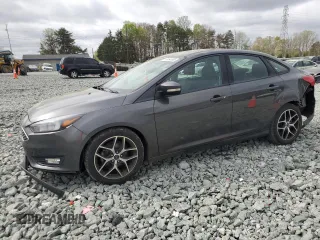 2017 Ford Focus SEL with VIN 1FADP3H26HL331010, listed as a Copart auction lot 49984885 with 132,163 mi miles and Salvage Title. Bid and sale history available at carsss.com. Image 1.