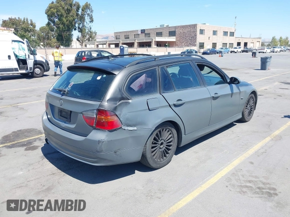2006 BMW 3 Series 325xi z VIN WBAVT13546KW23822, wystawiony jako IAAI lot #42832474 z przebiegiem 234 704 mil mil oraz . Historia ofert i sprzedaży dostępna na DreamBid. Obrazek 13.