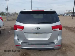 2017 Kia Sedona EX with VIN KNDMC5C17H6312805, listed as a IAAI auction lot 41363238 with 68,722 mi miles. Bid and sale history available at carsss.com. Image 17.