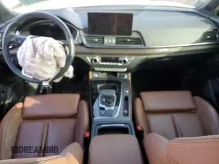 2022 Audi Q5 S line Prestige with VIN WA1FAAFY0N2024797, listed as a Copart auction lot 83472074 with 0 mi miles and Salvage Title. Bid and sale history available at carsss.com. Image 8.