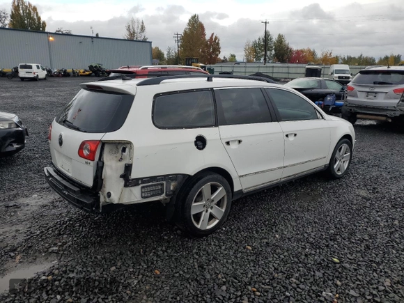 2008 Volkswagen Passat Komfort with VIN WVWLK73C28E121987, listed as a Copart auction lot 78504164 with 158,147 mi miles and Salvage title. Bid and sale history available at DreamBid. Image 3.