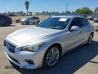 2018 Infiniti Q50 Luxe z VIN JN1EV7AP5JM592164, wystawiony jako IAAI lot #42237910 z przebiegiem 39 553 mil mil oraz . Historia ofert i sprzedaży dostępna na DreamBid. Obrazek 2.
