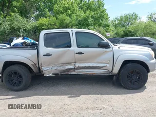 2015 Toyota Tacoma PreRunner with VIN 3TMJU4GN9FM179890, listed as a IAAI auction lot 42225923 with 160,000 mi miles and . Bid and sale history available at DreamBid. Image 13.