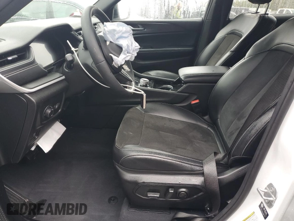2023 Jeep Grand Cherokee Laredo with VIN 1C4RJKAG1P8825536, listed as a Copart auction lot 55740935 with 35,600 mi miles and Salvage title. Bid and sale history available at DreamBid. Image 7.